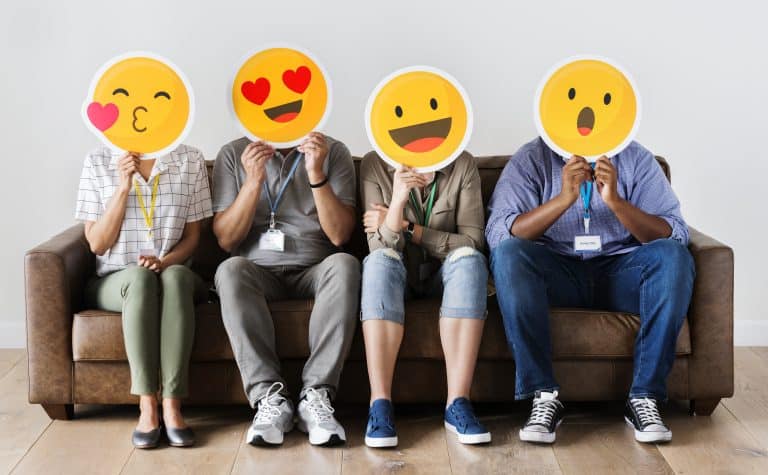 Read more about the article Emojier får deg til å virke mer sympatisk og troverdig på jobben